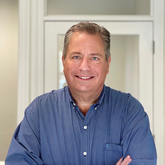 Meet your Posher, Hyatt - Picture 3 of 3